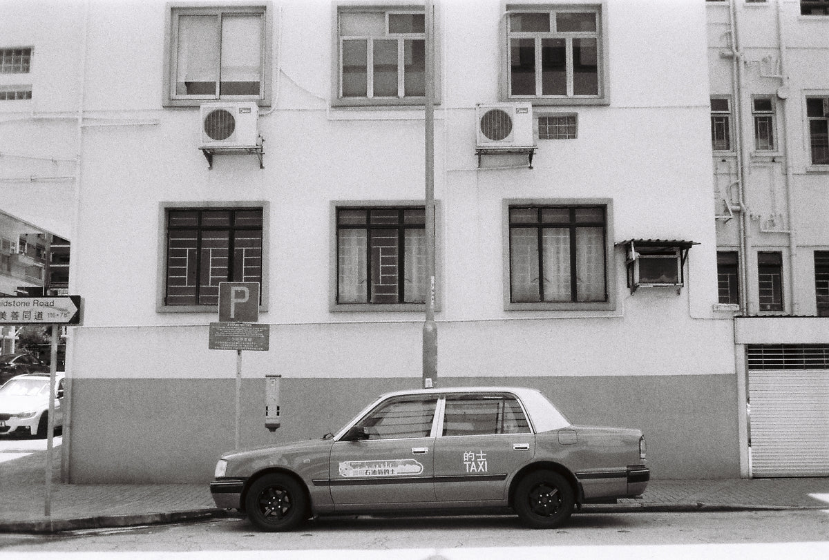 Lady Grey B&W 35mm ISO 400